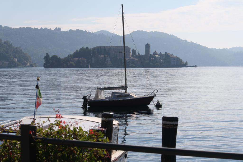 Fattoria Del Pino Bed and Breakfast Orta San Giulio Exterior foto